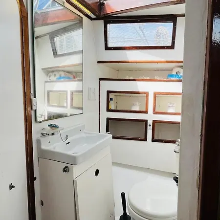 Sailboat Barcelona Botel